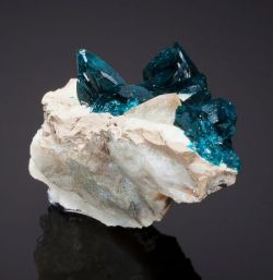 mineralists:  Veszelyite on Quartz matrixBlack Pine Mine, Montana