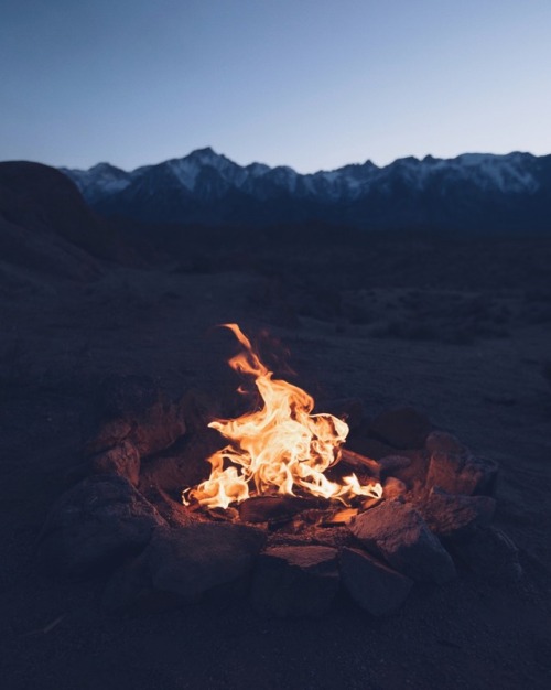 bruinalexander:Eastern Sierras.