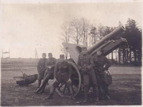 Photos from album of member of Artillery regiment 108th, which was located in Hranice na Moravě to 1