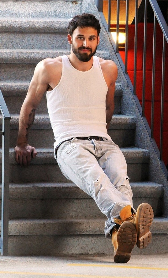 hotfamousmen:  Ryan Guzman