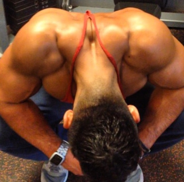 builddudebuild:  Fardo Popal 