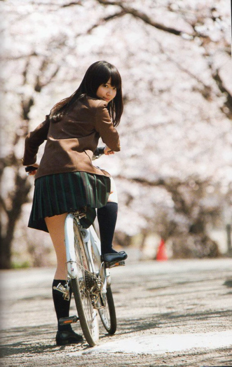 i4:Suzuki Airi “Sotsugyou”