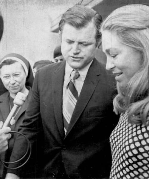 May 29, 1972 - ‘Senator Edward Kennedy and his wife field questions from newsmen after visitin