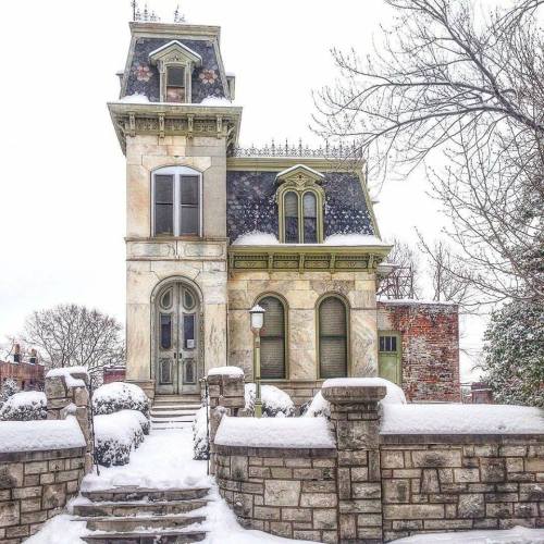 steampunktendencies: Snowy Victorian Houses 3 Snowy Victorian 1 & 2 