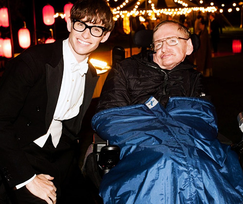 benedictdaily: Professor Stephen Hawking poses with Benedict Cumberbatch and Eddie Redmayne on the s