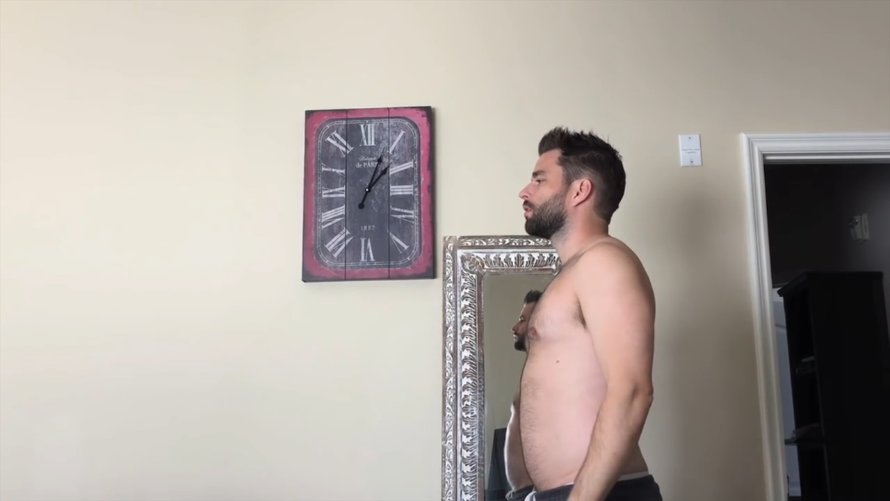 sickpackbloater:  Chris Thompson youtuber Supdaily06 gotta love that body!!