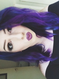 cwissi:  vevelry:  cwissi:  Purp 👾  oh