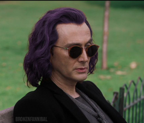 brokenfannibal: Crowley with different hair colours? why the hell not! Continuar lendo That&rsqu