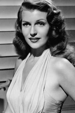 vintagegal:  Rita Hayworth in a publicity