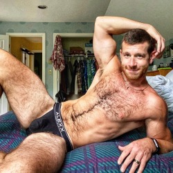 hairyinc:1099v:HAIRY INC. | https://hairyinc.tumblr.com | @hairyinc | Twitter | https://twitter.com/hairyinc 