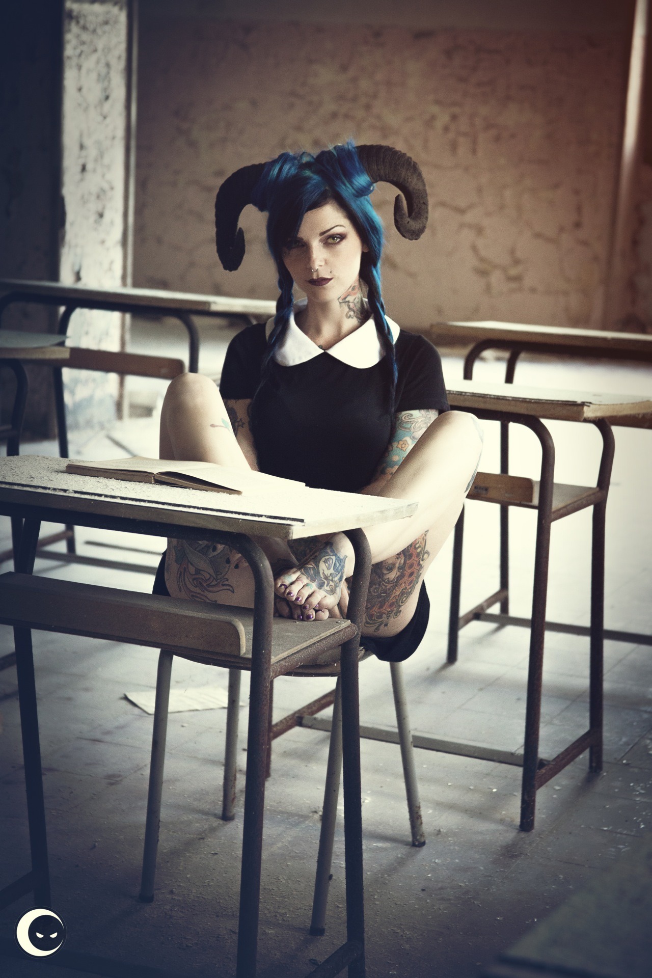 inblackphoto:  bad student.. modella : Riae suicide horns: Pazzesque 