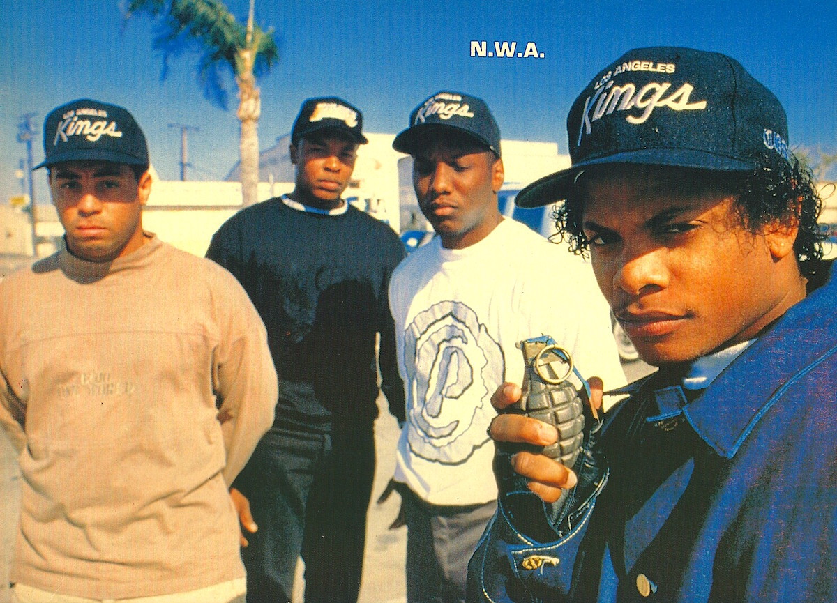 freexcitizen:  Dr Dre: Eazy E, where’d you get a grenadeEazy E: I don’t know