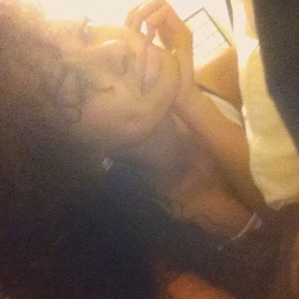 miss-amara:  😒 