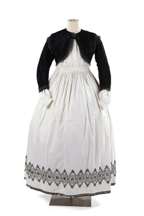 Ensemble ca. 1860-65From Enchères Sadde via Interencheres