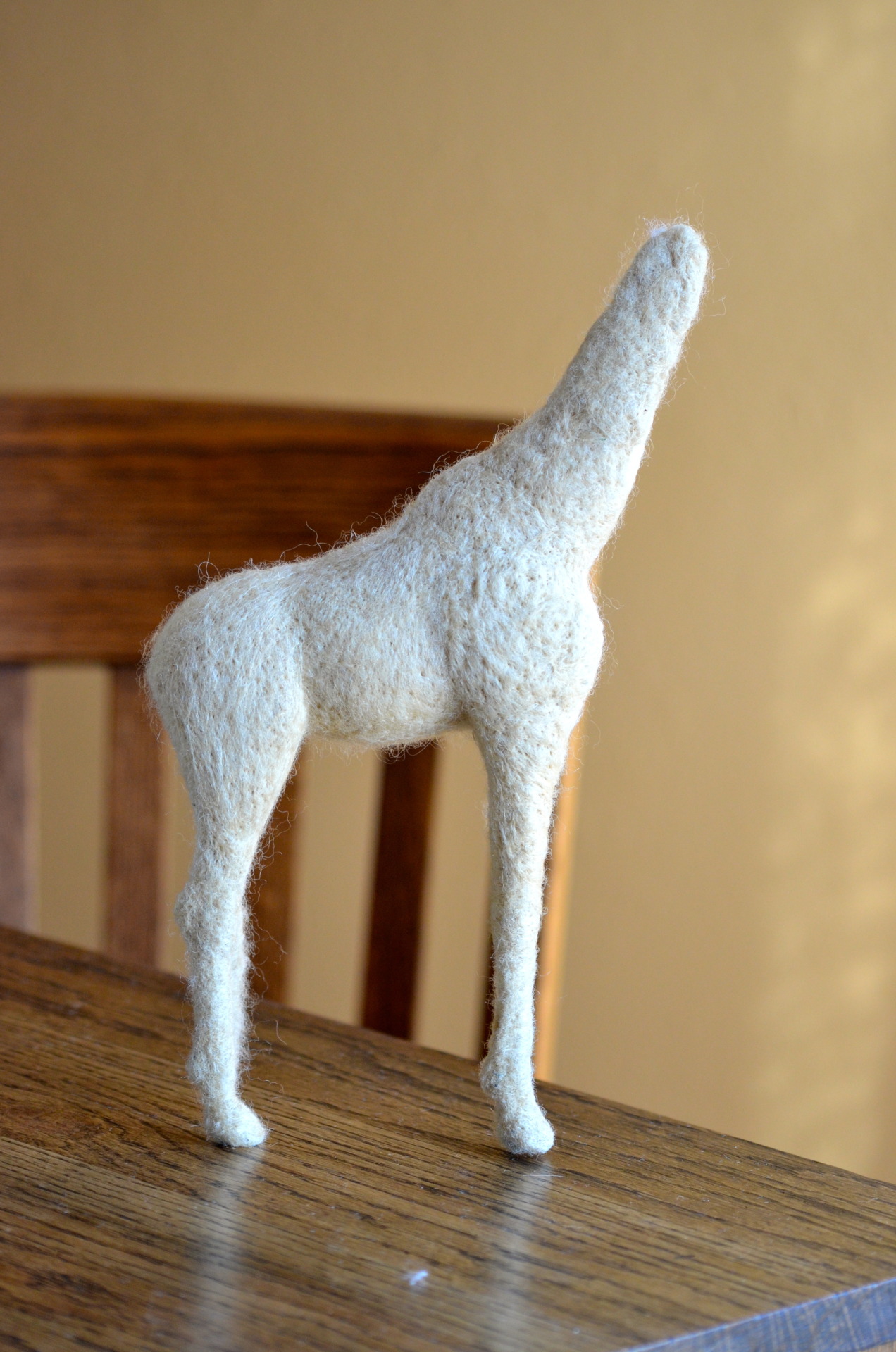 bearcreekfelting:  Needle Felting a Giraffe by Teresa Perleberg bearcreekfelting.com