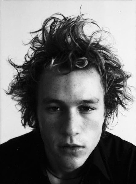 elenavita: Heath Ledger photographed by Stephanie Pfriender Stylander for Esquire, 2000