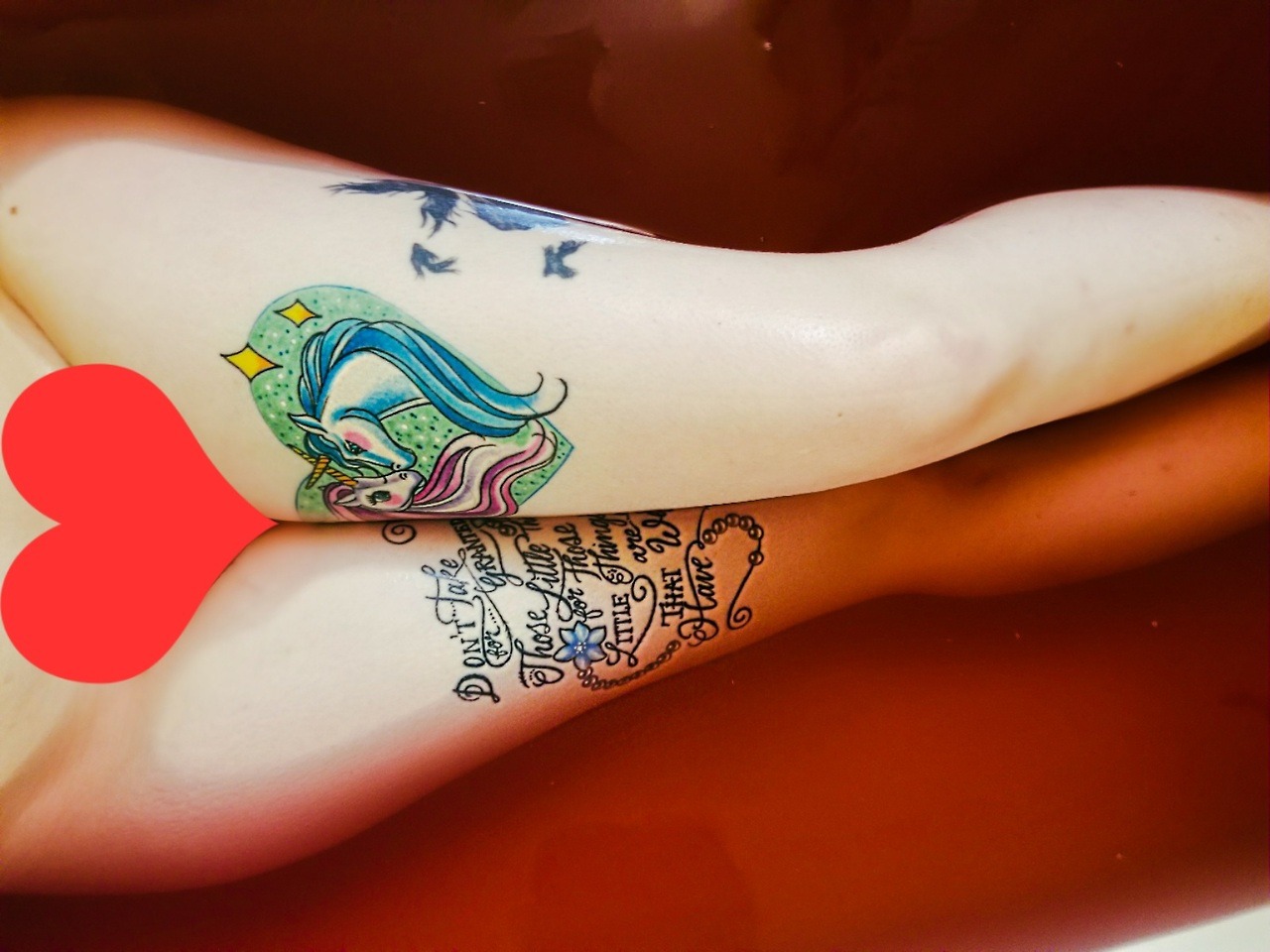 whxxsperr:  Blood red baths make pale skin look way more fun
