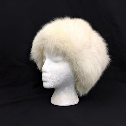 Dr Zhivago hat of your dreams Link in profile or DM to purchase #drzhivagohat #foxfurhat #whitefurh