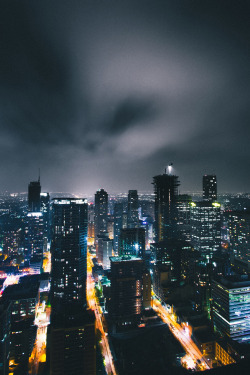 envyavenue:  Skyline at Dusk / Victor Chadarov