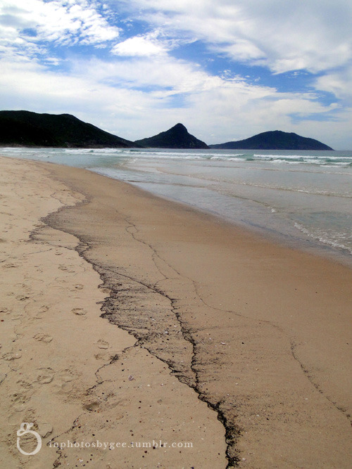 inphotosbygee:  sandy beach in Fingal Bay in Australia, Feb 2015