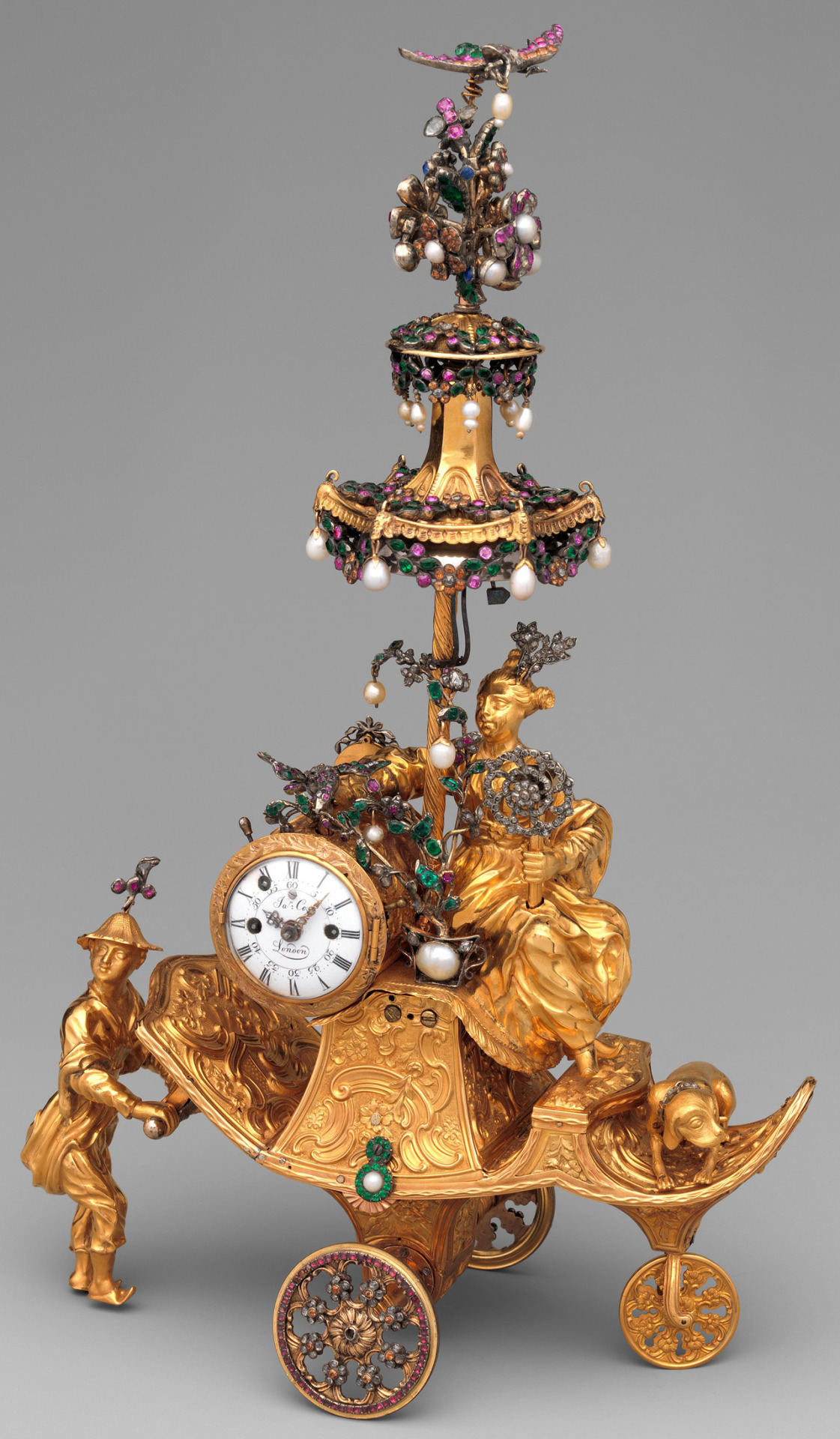 ufansius: Gold automaton in the form of a chariot bearing a clock pushed by a Chinese