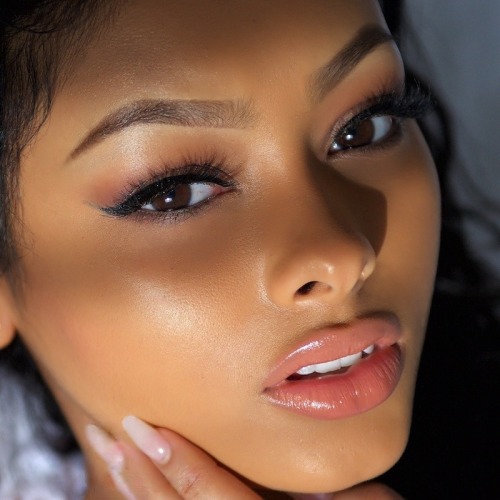 jaiking:  dcsweetie:  Richard Pascoe Photography  Follow me at http://jaiking.tumblr.com/ You’ll be glad you did.