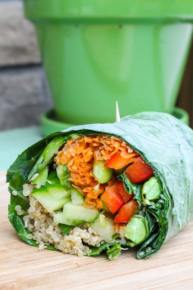 beautifulpicturesofhealthyfood:  Edamame &amp; quinoa collard wrap w/ sweet ginger