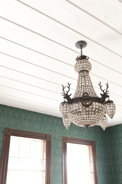 {This is Rachel Ashwell’s bed and breakfast/ranch called The Prairie, decorated in her signatu