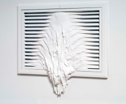 uvre:Vent Anomaly, Daniel Arsham, 2006.