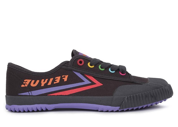 feiyueloplainshoes:  feiyueloplainshoes: Classic Feiyue Shoes. Best Feiyue Shoes