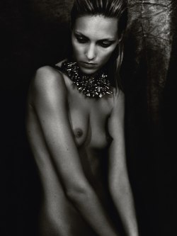 goodies from our archives:Anja Rubikbest