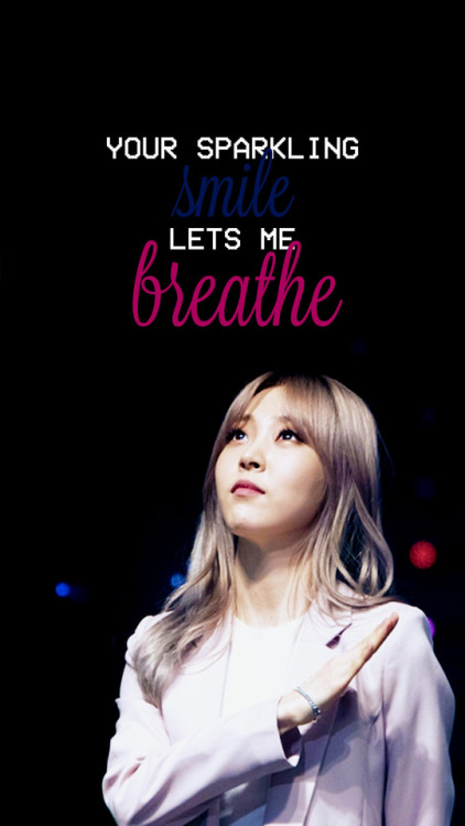 — moonbyul performing lockscreens (exo lyrics)✦ like/reblog se gostou, salvou ou está usando✦ não re