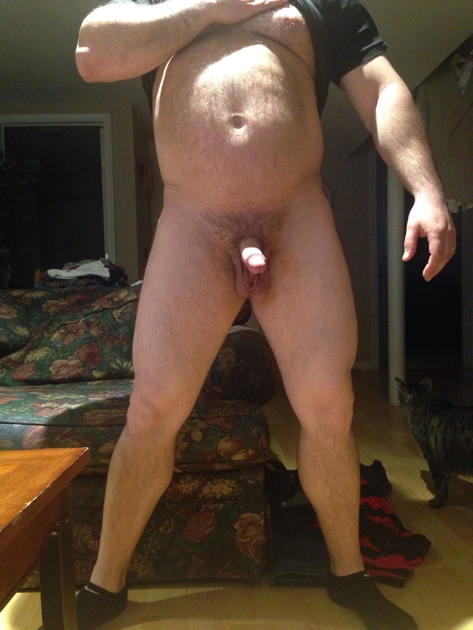 Looks a lot like my BF! Instant hard-on.
