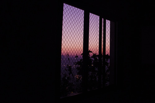 mabuigumi:  i never get the colors right / 6AM