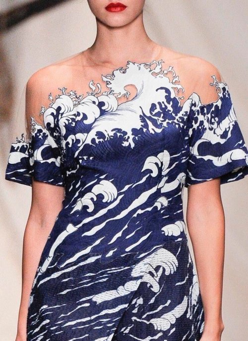 Nevver:she Wore It Well