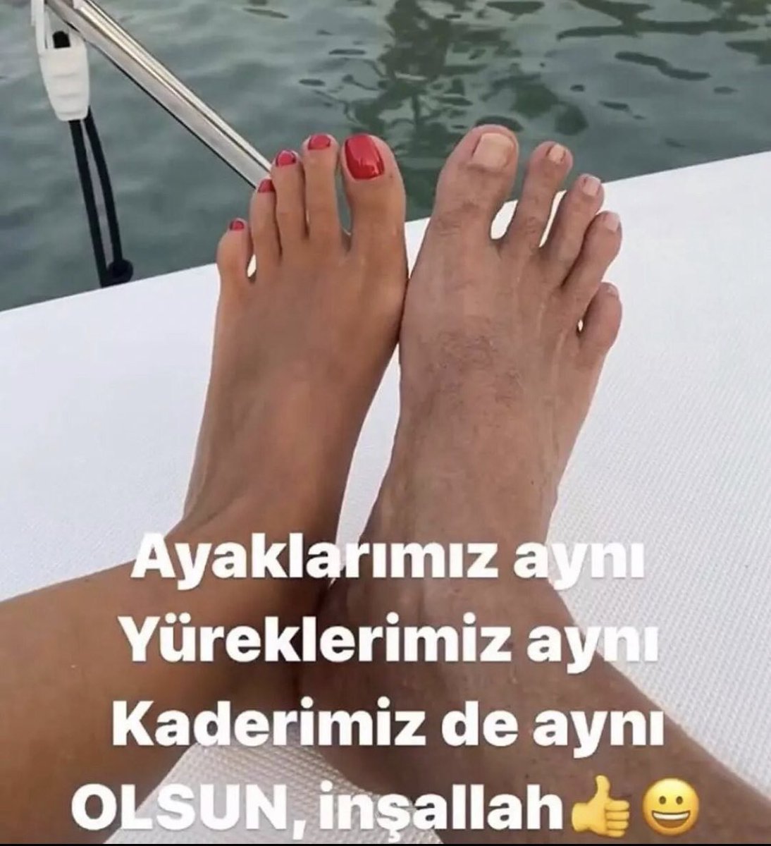 Ayaklarımız aynı...