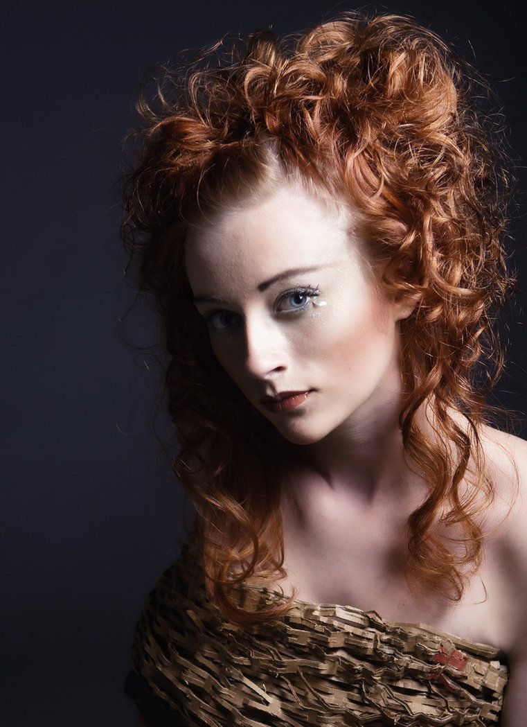 steinerkd:  Love her hair regardless of color!