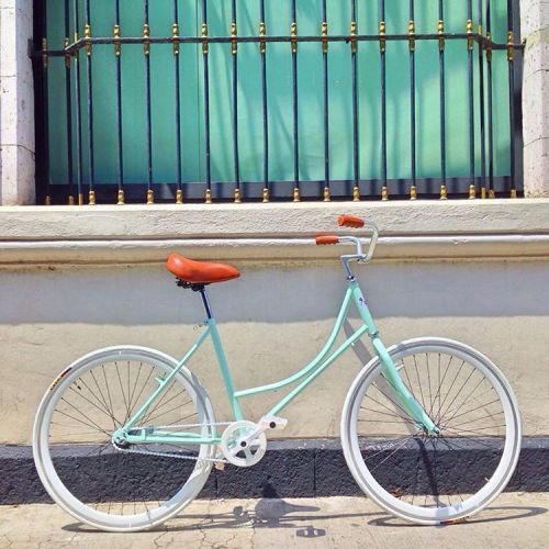 ayputoeresdevaro: AyputoeresPayDeLimon #Ayputoeresdevaro #bicycle #hechoenmexico NOT #fixedgear