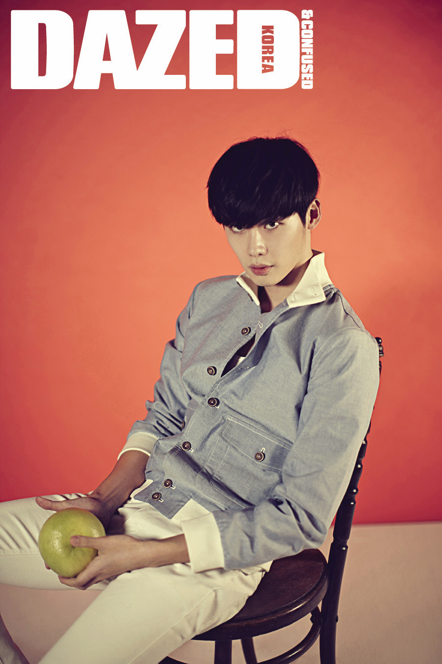 hitoritabi:  natwalan:  [Photo] Lee Jong Suk @ Dazed Korea Magazine April 2014 (HD