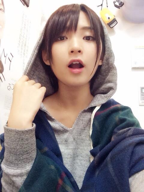 vostone:  torefurumigoyo4: 鈴木咲  鈴木咲