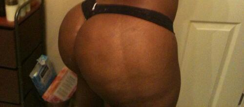 naughty-ebony:  Look what she just texted me