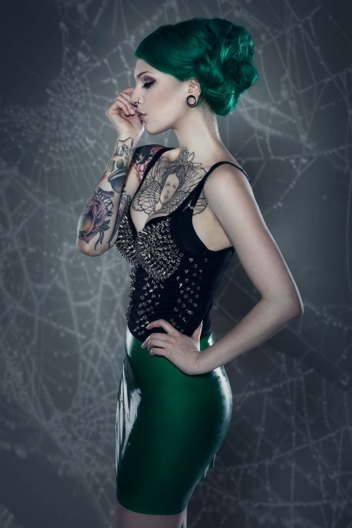 XXX ilovegothgirls:  The lovely victoria-van-violence photo