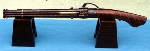 Japanese three barreled matchlock musket with rotating barrels.