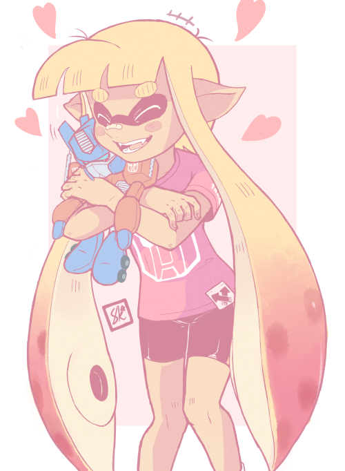 enecoo:  I wish I could have attended the Splatfest, but I’m in Europe and I totally wanted to side with the Autobots. ; v ; 