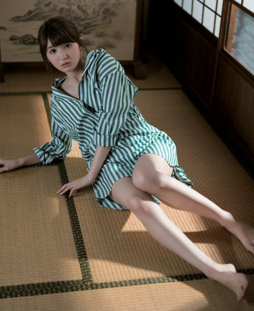 46pic:  Sayuri Inoue - BUBKA