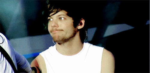 50 Fun Facts About Louis Tomlinson