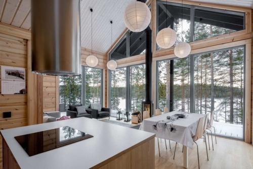 Modern Log Villa in Central Finland via Arch DailyArchitect in Charge: Esa LiesmäkiPhotographs: