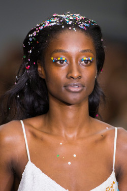 mulberi:  Ashish S/S 2016 