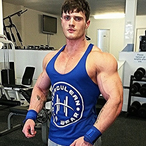beautifulyoungmuscle:  UK muscleboy Owen Powell, looking both murdery and sexy 