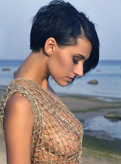 love-erotic-pics-love:  http://love-erotic-pics-love.tumblr.com/  netted nipples